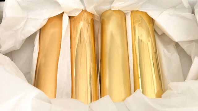 Échantillons de tringles décorées par dorure dans différents tons, or jaune, or rose, brillant ou mat