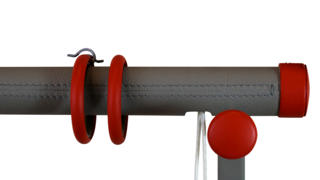 tringle droite à tirage, embouts et anneaux gainés cuir
