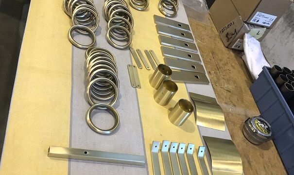 Gauthier & Cie : tringle décorative motorisée / Decorative motorized curtain pole