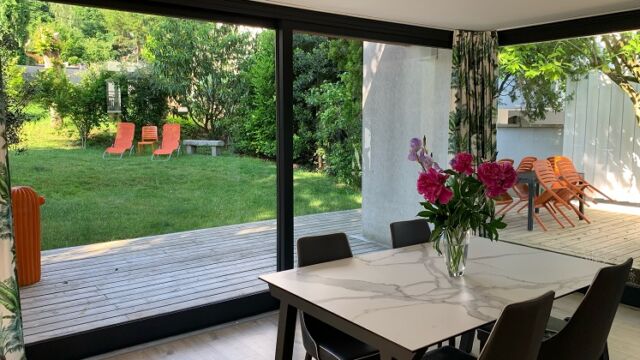 Gauthier & Cie : rail cintré 15x22 à conducteur aimanté / bent 15x22 track with magnetic pilot runner