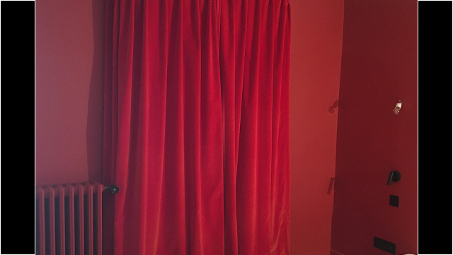 Tringkkle coudée décor sur-mesure