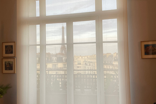 Stores enrouleurs motorisés sur batterie lithium-ion rechargeable sans câble d’alimentation