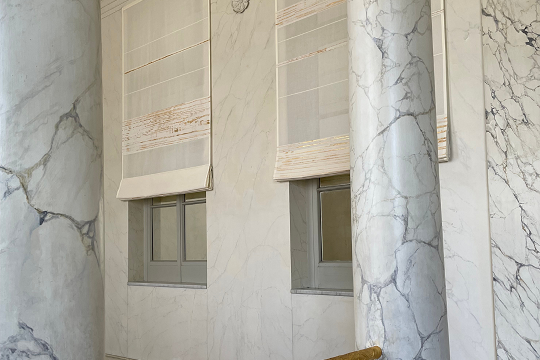 Stores drapés sur mesure de plus de 5 m de haut à commande manuelle au palais de l’Élysée