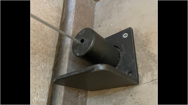 Système de guidage spécifique pour la restauration de 14 baies au musée du Louvre