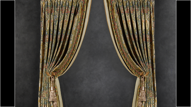 Rideaux collection inside 2022 avec tringle cannelée et accessoires Louis XVI