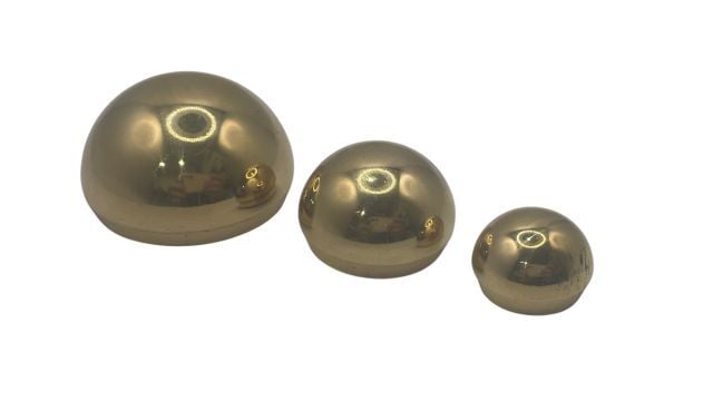 Un design epuré tout en rondeur. Existe en 3 diamètres. Finition : couleur sur mesure