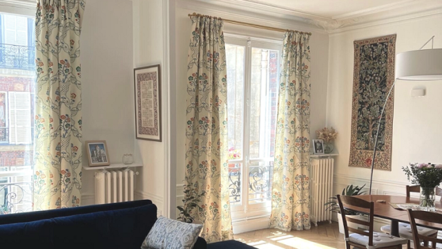 tringle diam 28 et diam 20 décor expoy doré fabriqué sur mesure