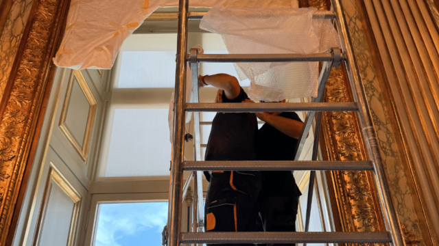 Fabriqués sur mesure dans nos ateliers au Louvre